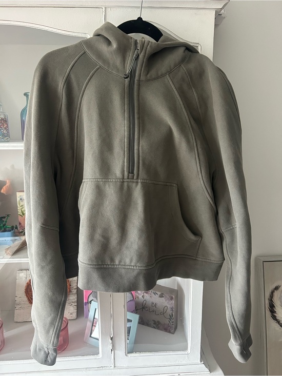lululemon athletica Tops - Lululemon half zip scuba crop hoodie